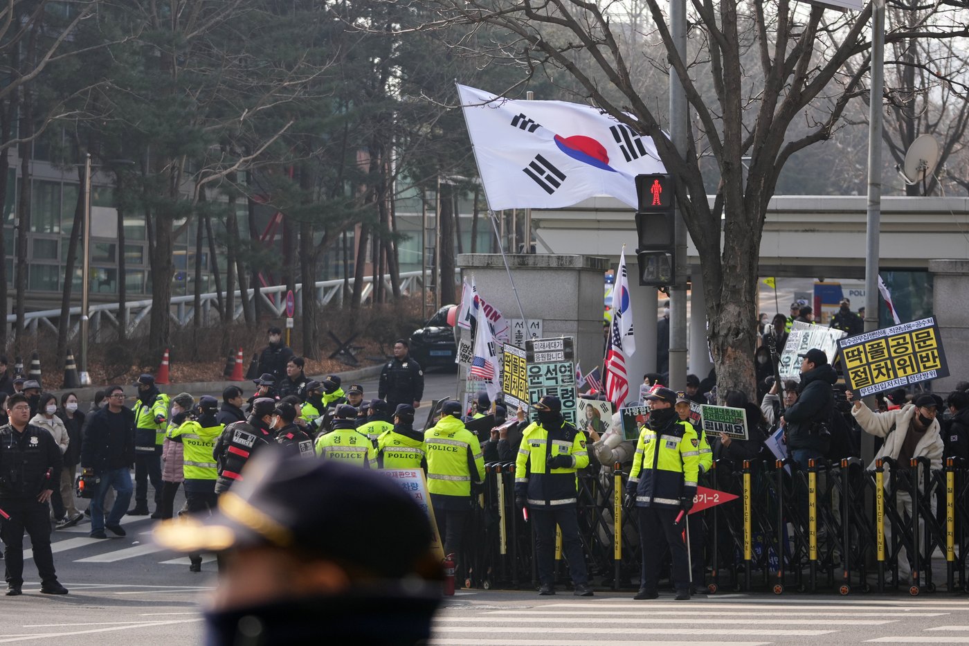 A South Korean court sentences Yoon to 5 years in prison on charges related to martial law decree | iNFOnews.ca