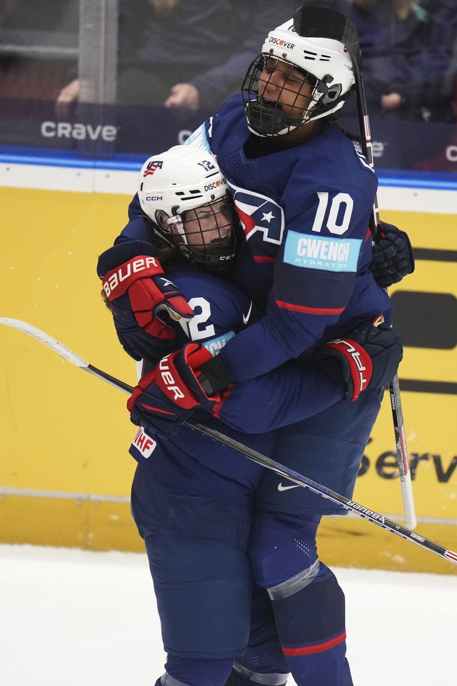 Canada blasts Finland 8-1 to face the US in another women’s ice hockey worlds final | iNFOnews.ca
