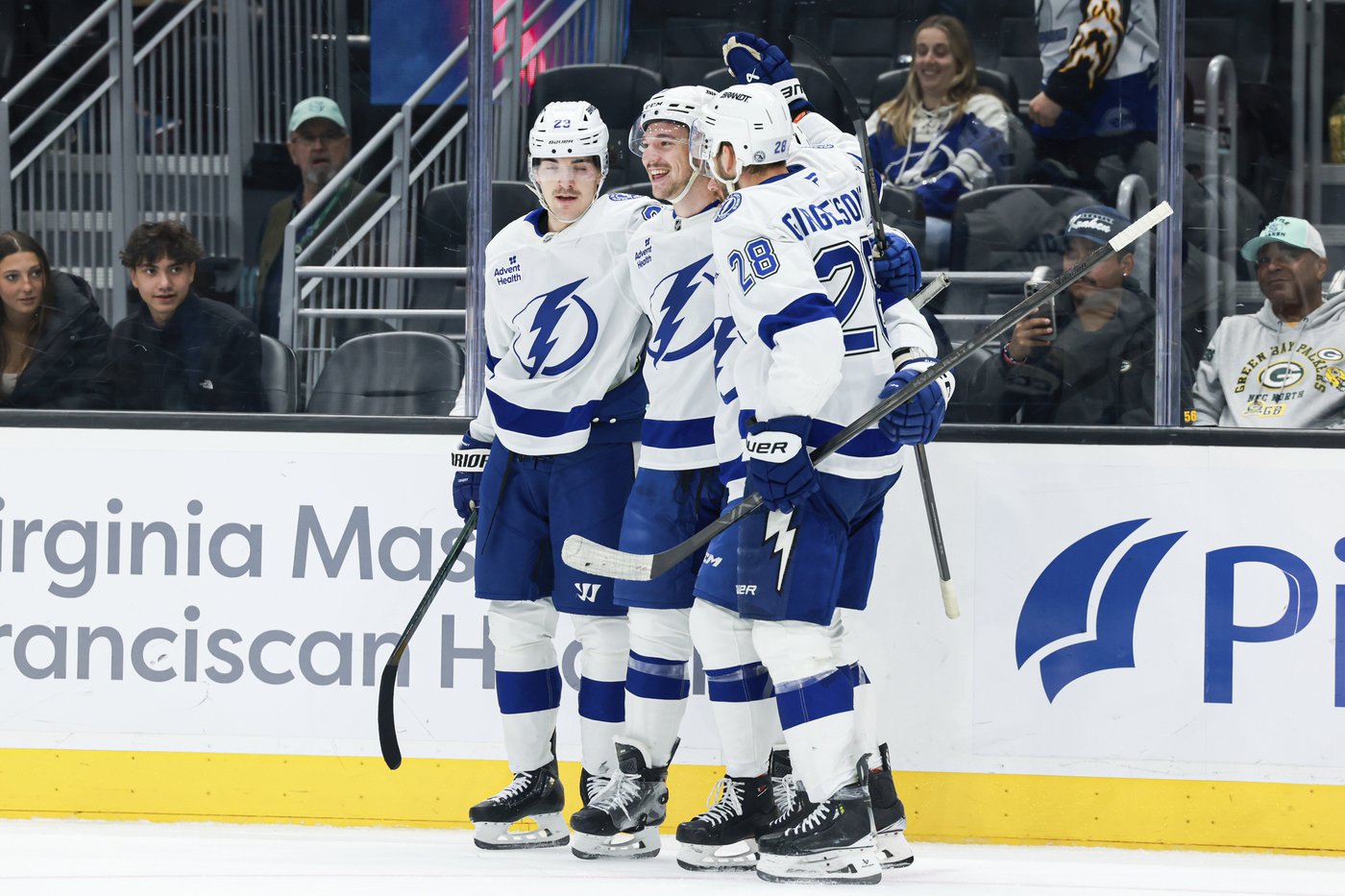 Hagel scores 2, Guentzel has goal and assist as Lightning beat Kraken 5-1 | iNFOnews.ca