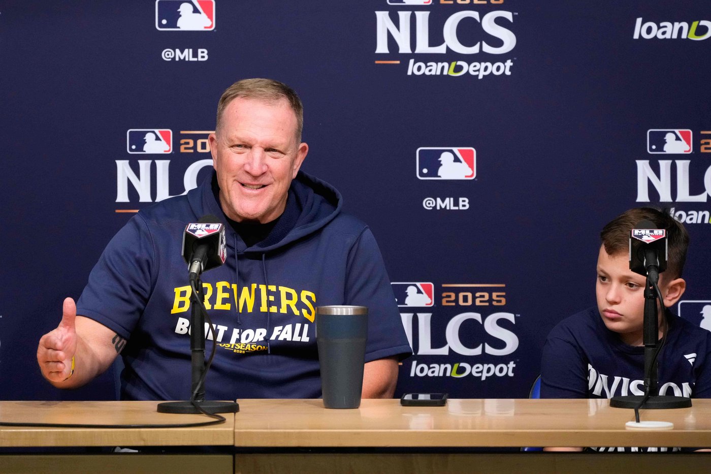 Dodgers' starters dominate Brewers. Glasnow, Ohtani will try to continue the trend in NLCS | iNFOnews.ca