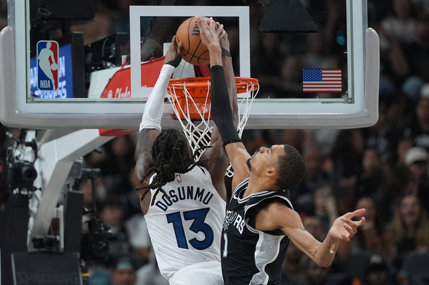Wembanyama returns with a huge performance as the Spurs beat the Wolves 126-97 for a 3-2 lead | iNFOnews.ca Wembanyama returns with a huge performance as the Spurs beat the Wolves 126-97 for a 3-2 lead | iNFOnews.ca