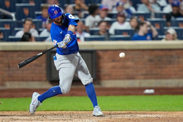 Danby Swanson caps monster doubleheader as Cubs sweep Mets | iNFOnews.ca