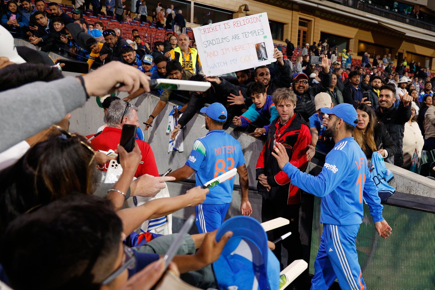 Australia beats India by two wickets to claim ODI series victory | iNFOnews.ca Australia beats India by two wickets to claim ODI series victory | iNFOnews.ca