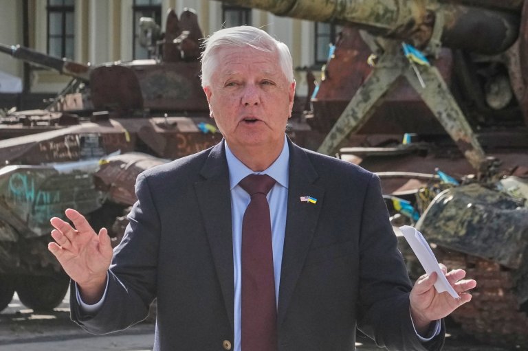 Lindsey Graham draws tributes for his support of Ukraine, trans-Atlantic ties and Israel | iNFOnews.ca