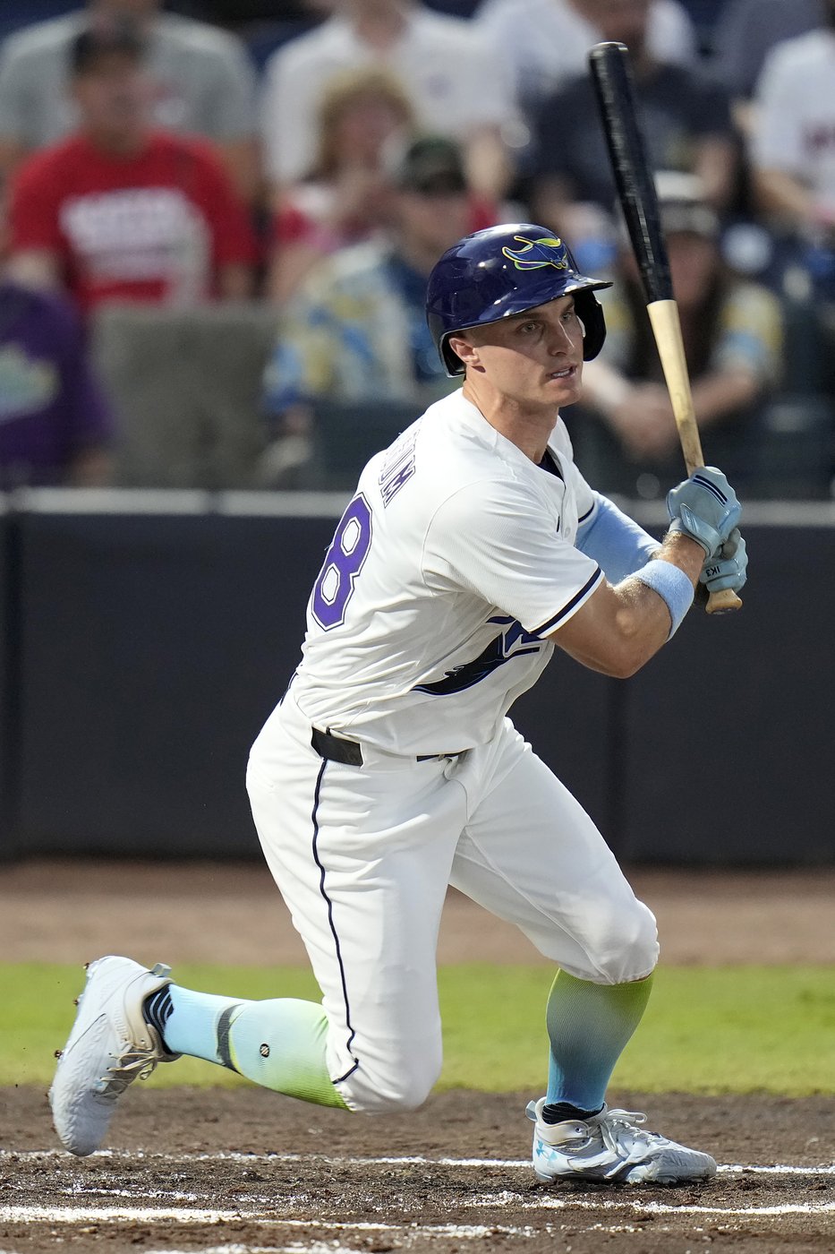Story hits go-ahead single in 9th and Red Sox top Rays 6-3 to keep pace in playoff chase | iNFOnews.ca
