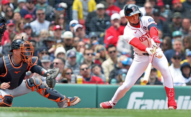 Ceddanne Rafaela's tie-breaking two-run single helps Red Sox to 8-6 Patriots' Day win over Tigers | iNFOnews.ca
