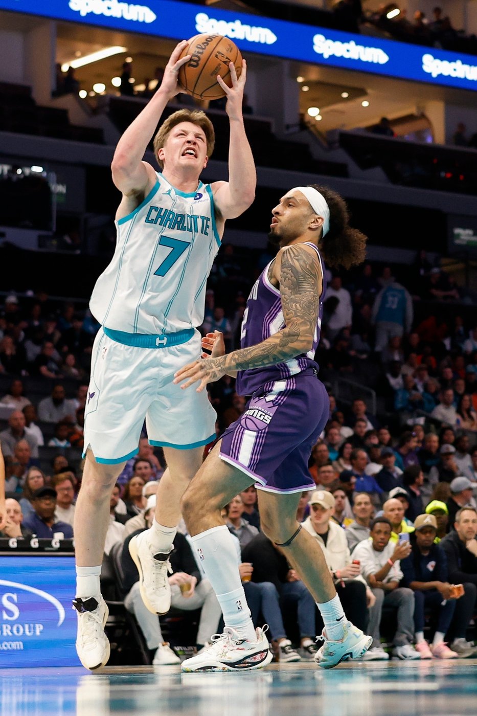 Hornets tie franchise record with 26 3s, rout Kings 134-90 | iNFOnews.ca