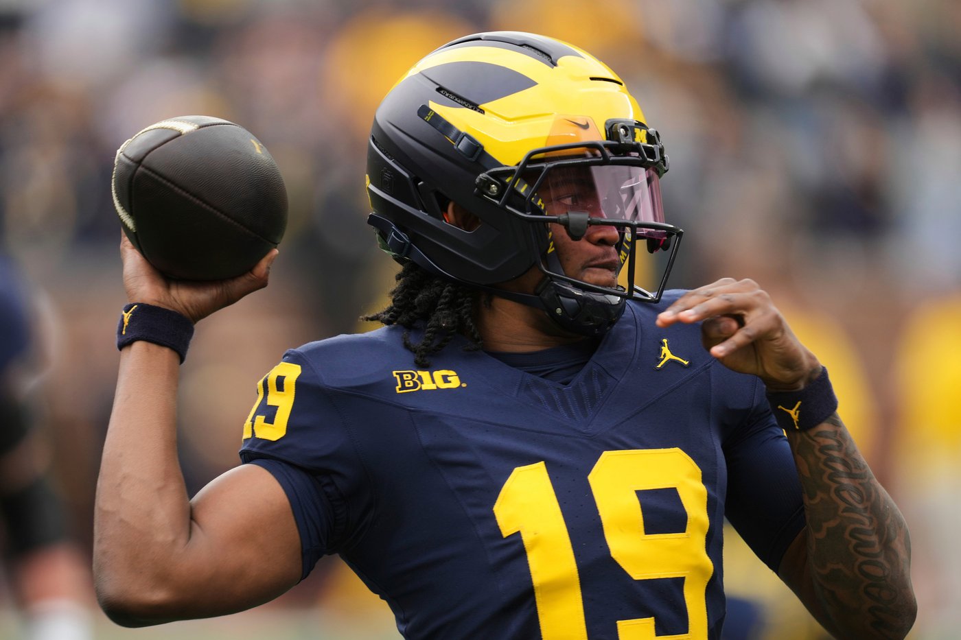 No. 16 Michigan may have season hinge on Underwood's development in Year 2 in Whittingham's debut | iNFOnews.ca