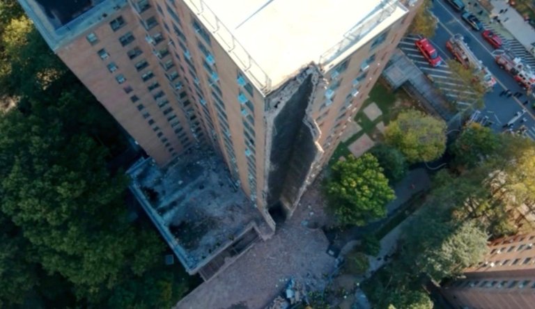Part of a high-rise apartment building in New York City collapses, no injuries reported | iNFOnews.ca