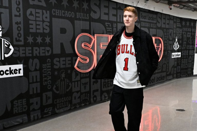 Kevin Huerter's buzzer-beater lifts Bulls past Celtics before Derrick Rose's jersey retirement | iNFOnews.ca
