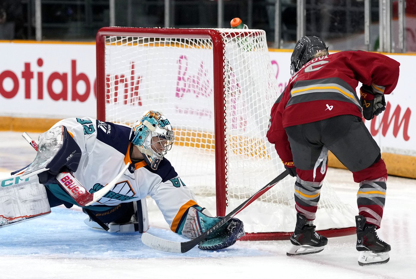 'Proved we belong': Young Sirens start off PWHL season with big win over Charge | iNFOnews.ca 'Proved we belong': Young Sirens start off PWHL season with big win over Charge | iNFOnews.ca