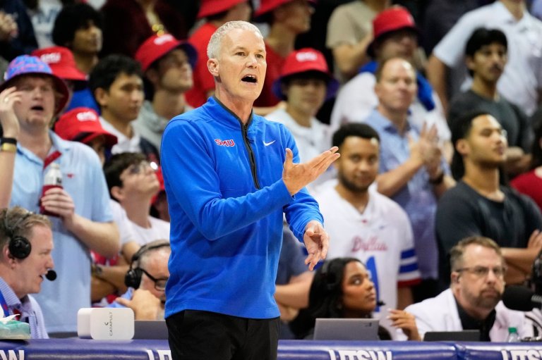 SMU coach Andy Enfield believes the Mustangs have done enough to earn an NCAA Tournament bid | iNFOnews.ca