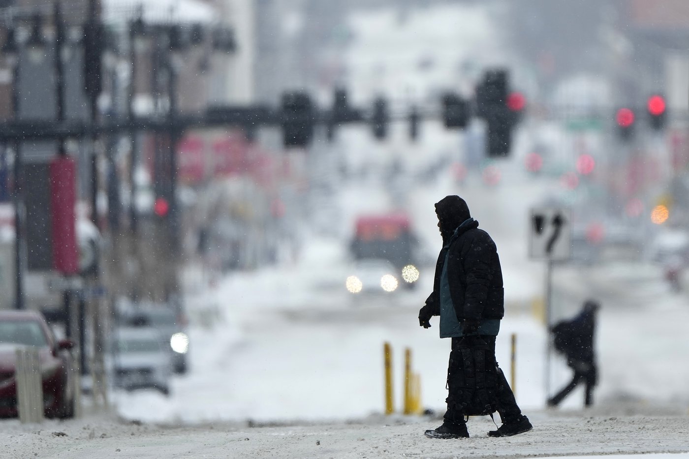 California's burn scars brace for flooding as freezing rain and snow head for Oregon | iNFOnews.ca