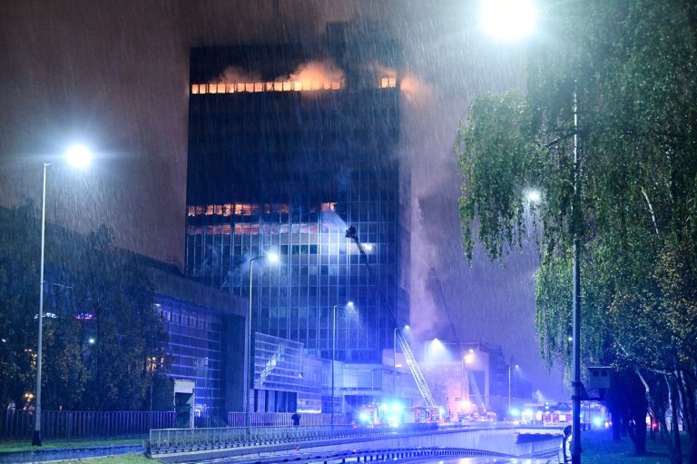 Huge fire in the Croatian capital destroys landmark tower | iNFOnews.ca