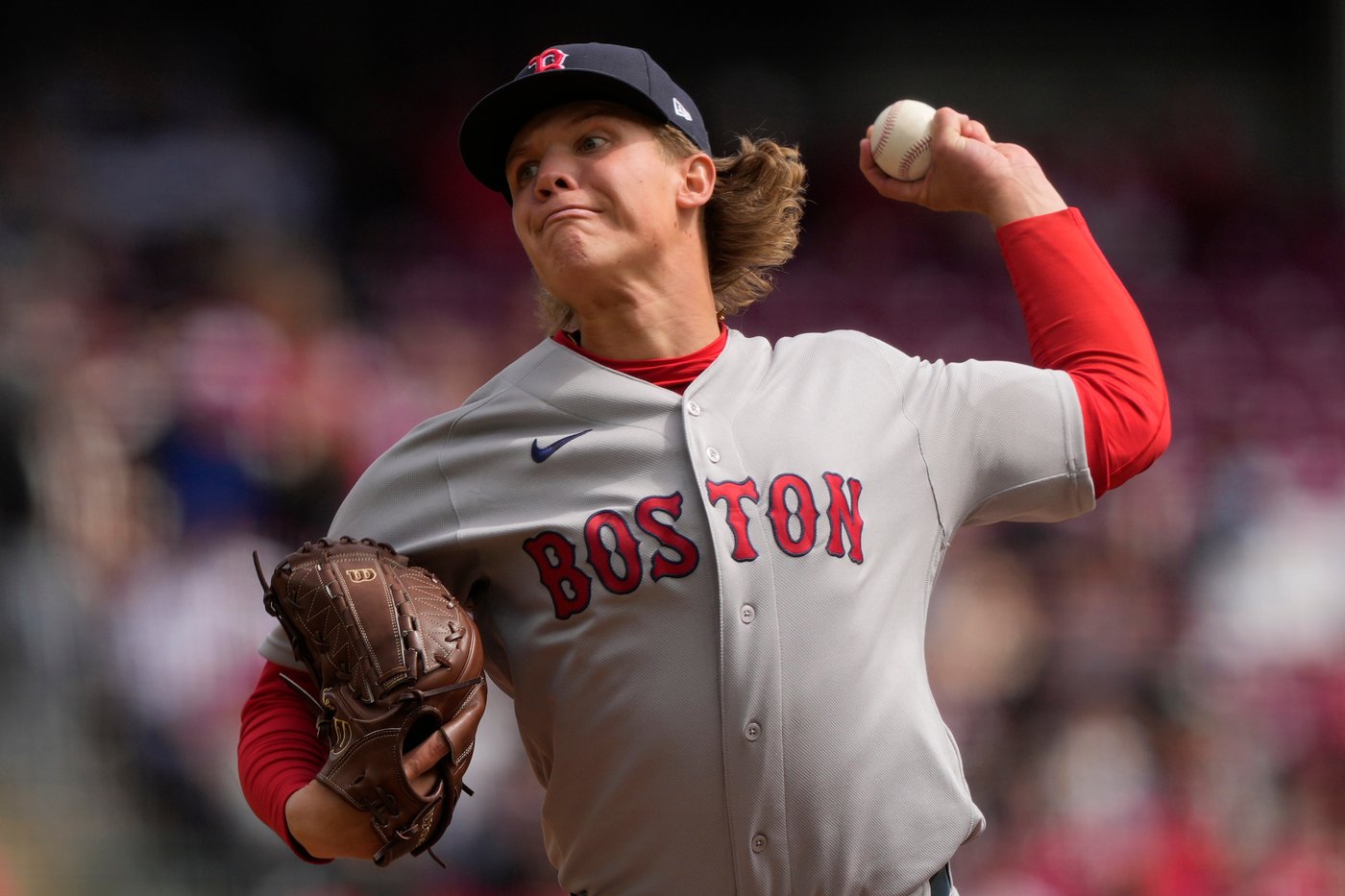 Eugenio Suarez hits a 3-run homer and Reds beat Red Sox 3-2 to win season-opening series | iNFOnews.ca Eugenio Suarez hits a 3-run homer and Reds beat Red Sox 3-2 to win season-opening series | iNFOnews.ca