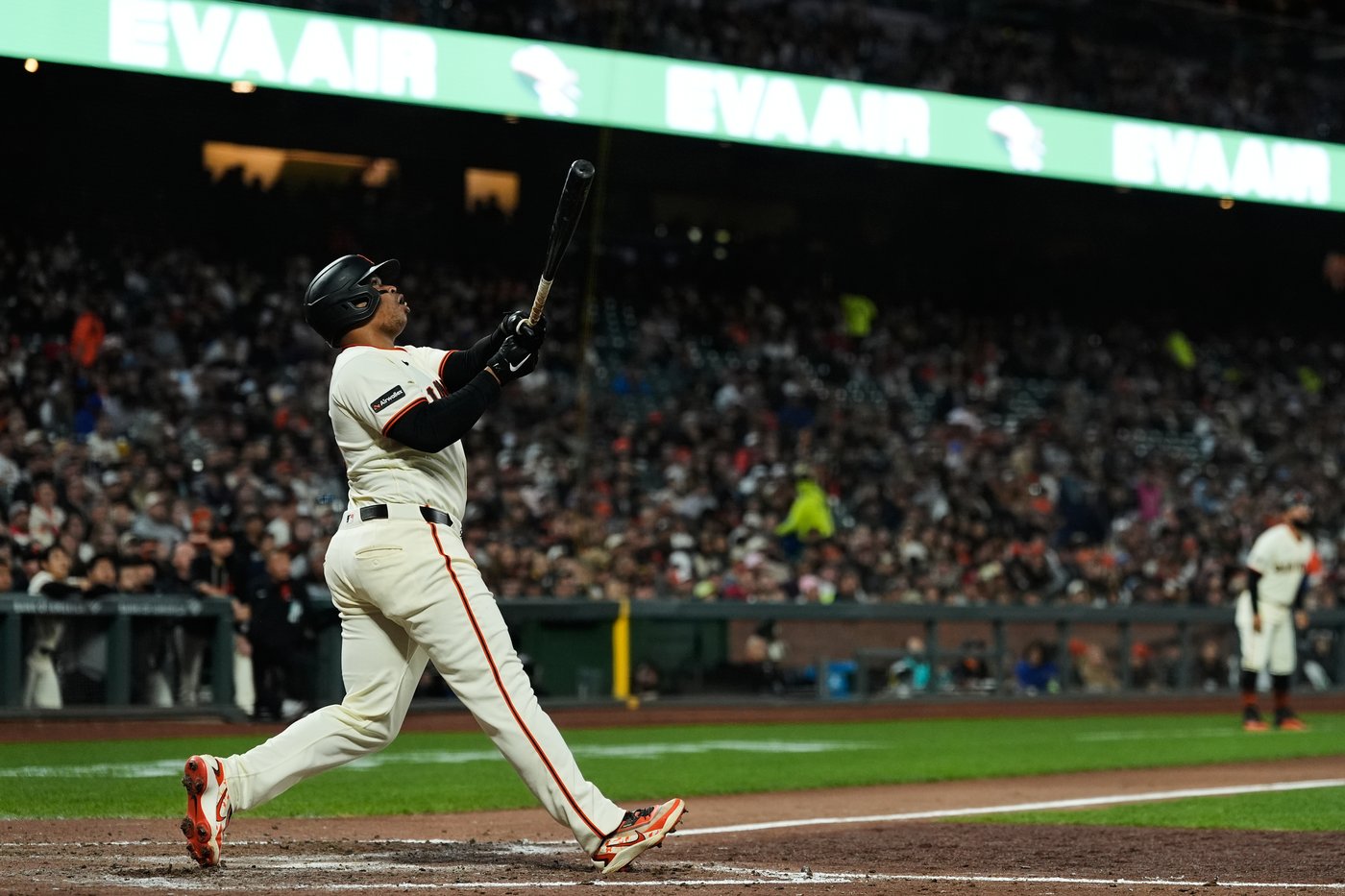 Schmitt homers, McDonald sharp as Giants edge Padres 3-2 to end 6-game skid | iNFOnews.ca Schmitt homers, McDonald sharp as Giants edge Padres 3-2 to end 6-game skid | iNFOnews.ca