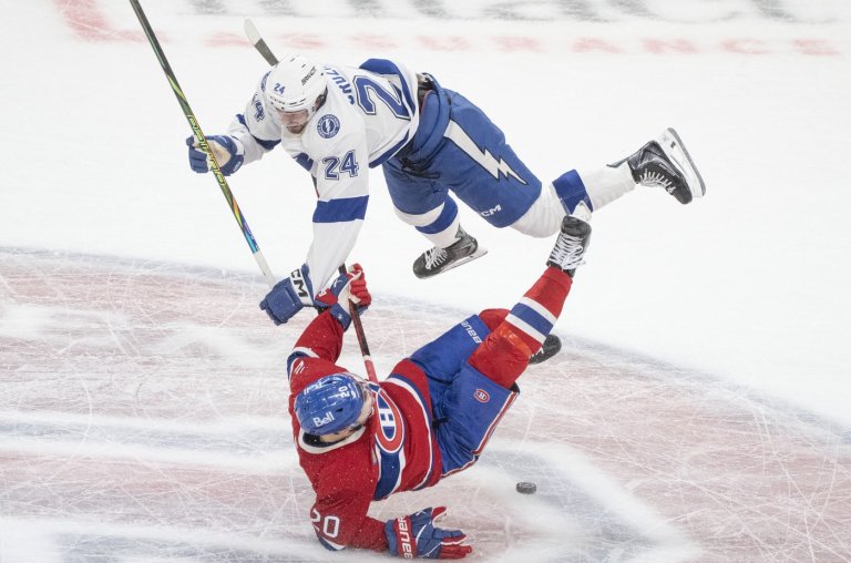 Hagel scores twice, Lightning rally to beat Canadiens 3-2 and even series | iNFOnews.ca