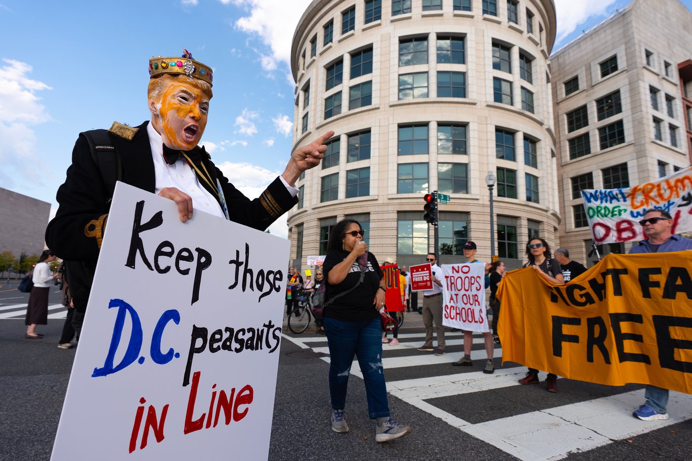 Appeals court judges question the government about Trump's DC National Guard deployment | iNFOnews.ca