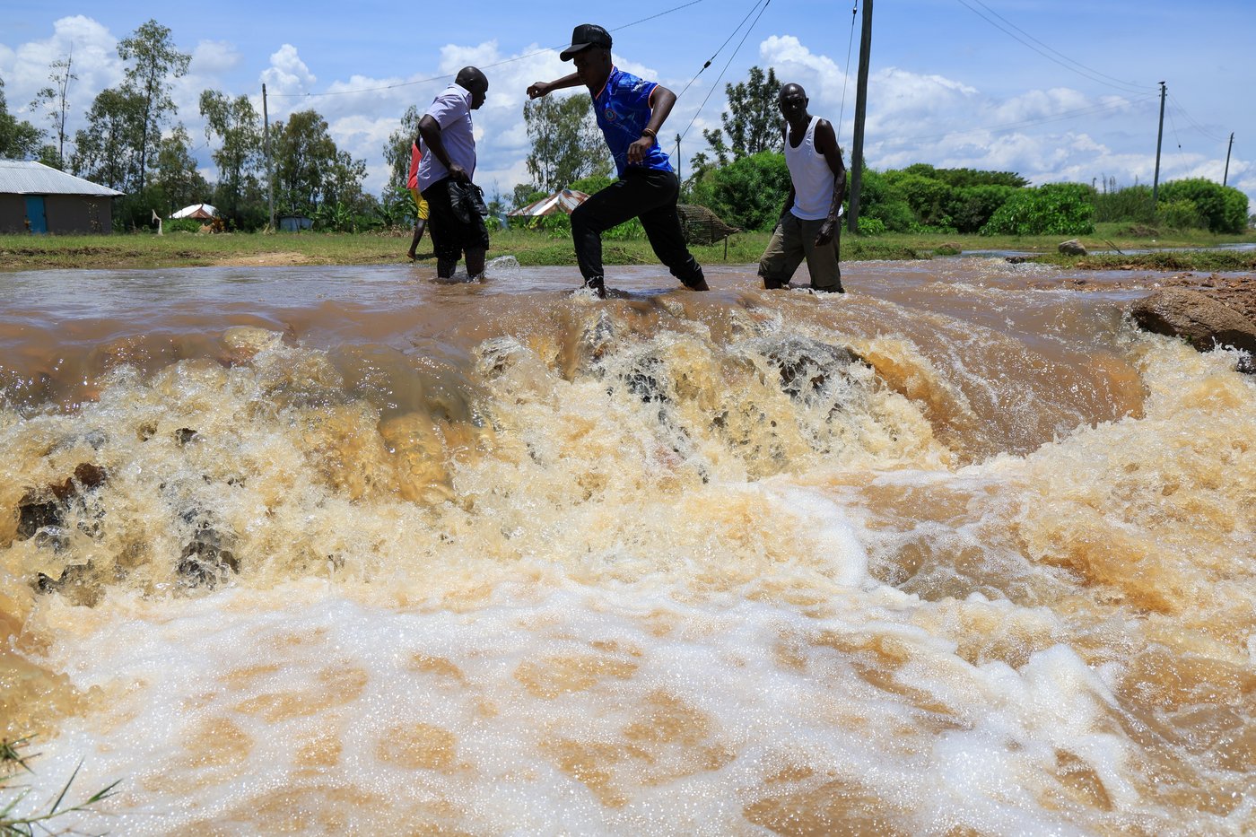 Kenya’s rainy season turns deadly again, with 18 killed and 54,000 households hit over a week | iNFOnews.ca Kenya’s rainy season turns deadly again, with 18 killed and 54,000 households hit over a week | iNFOnews.ca