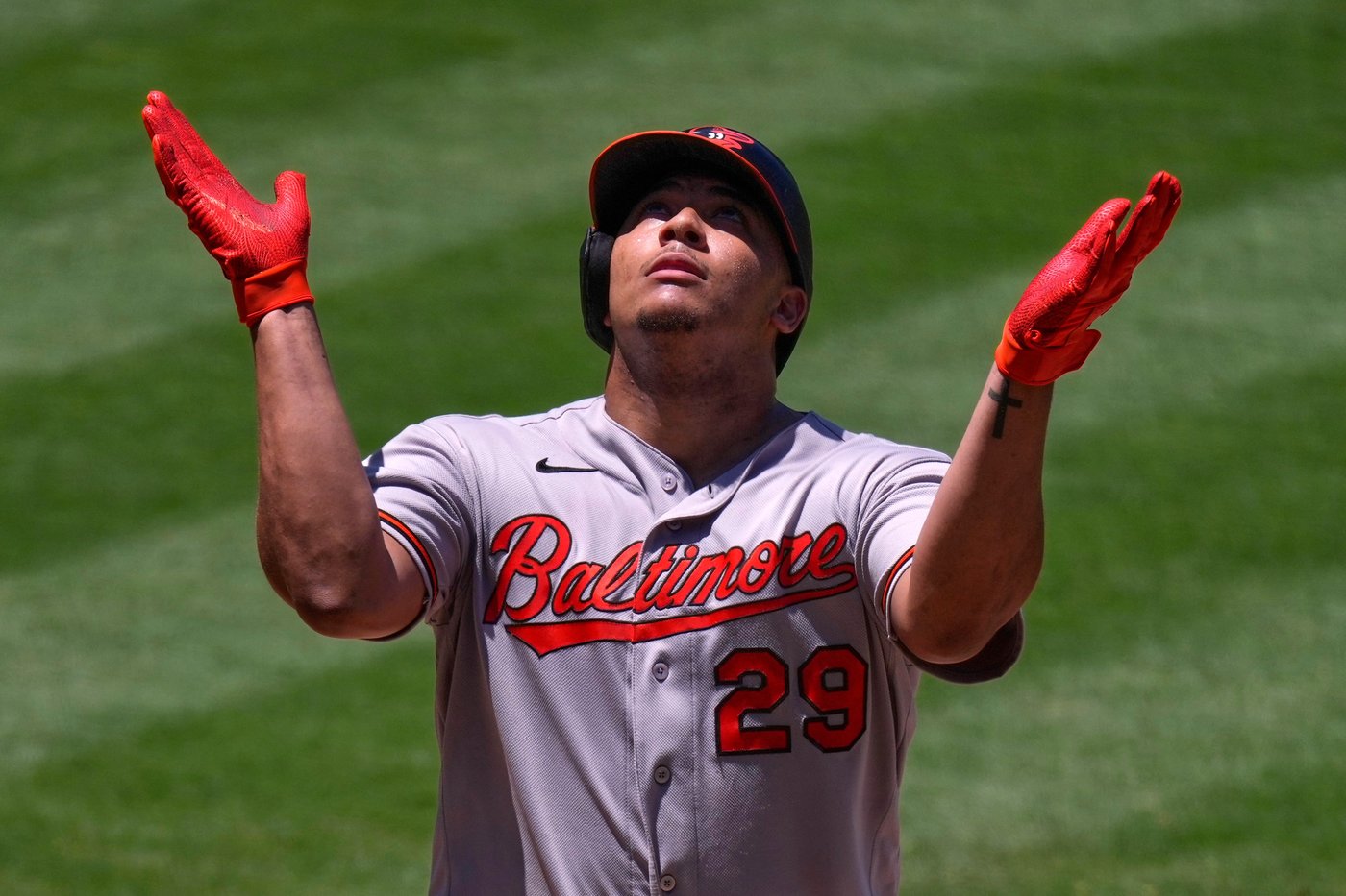 O'Hoppe's 10th inning single drives in winning run as Angels rally over Orioles 7-6 | iNFOnews.ca O'Hoppe's 10th inning single drives in winning run as Angels rally over Orioles 7-6 | iNFOnews.ca