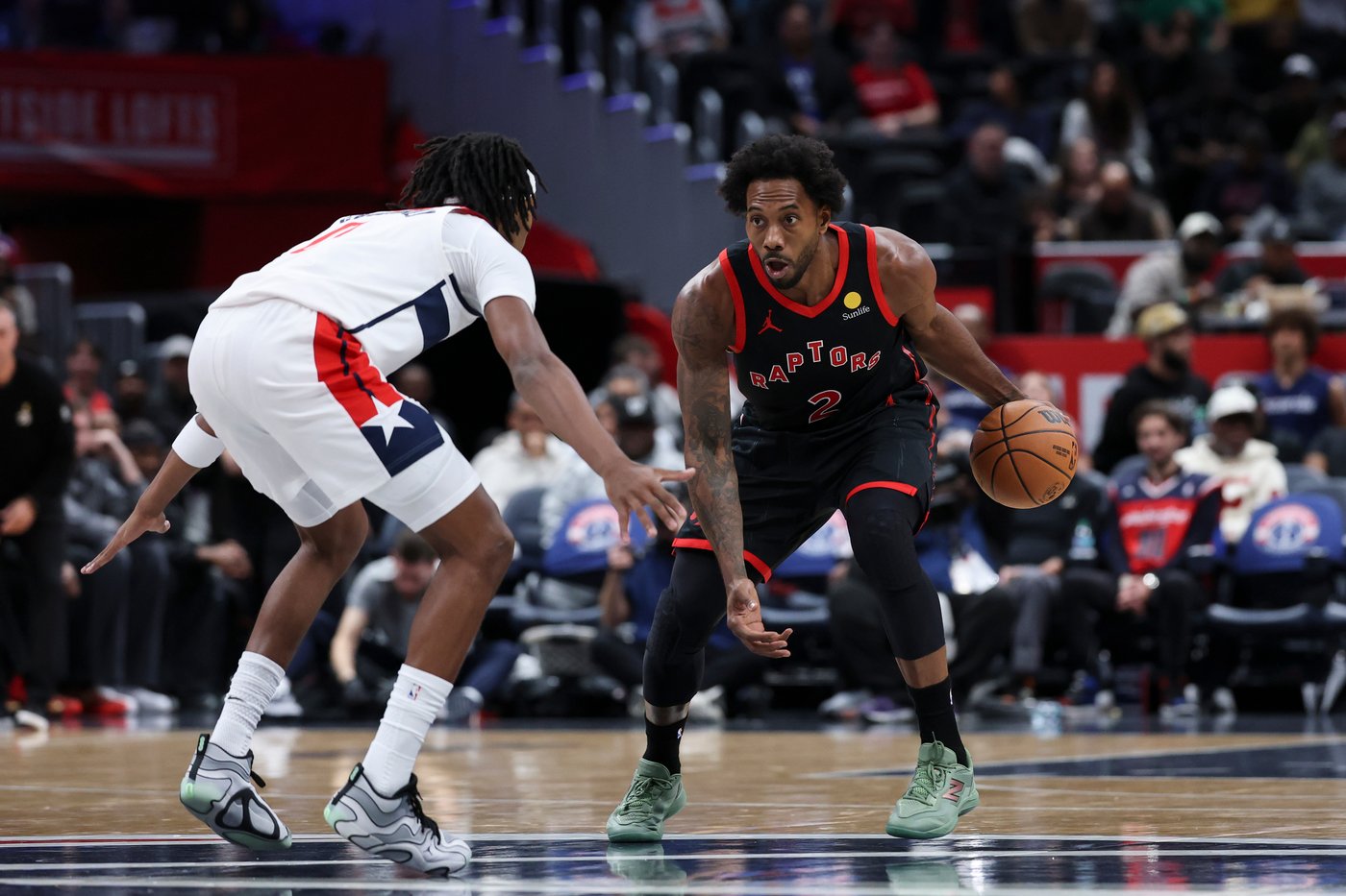 Raptors star Kawhi Leonard out at least one week with left knee swelling | iNFOnews.ca Raptors star Kawhi Leonard out at least one week with left knee swelling | iNFOnews.ca