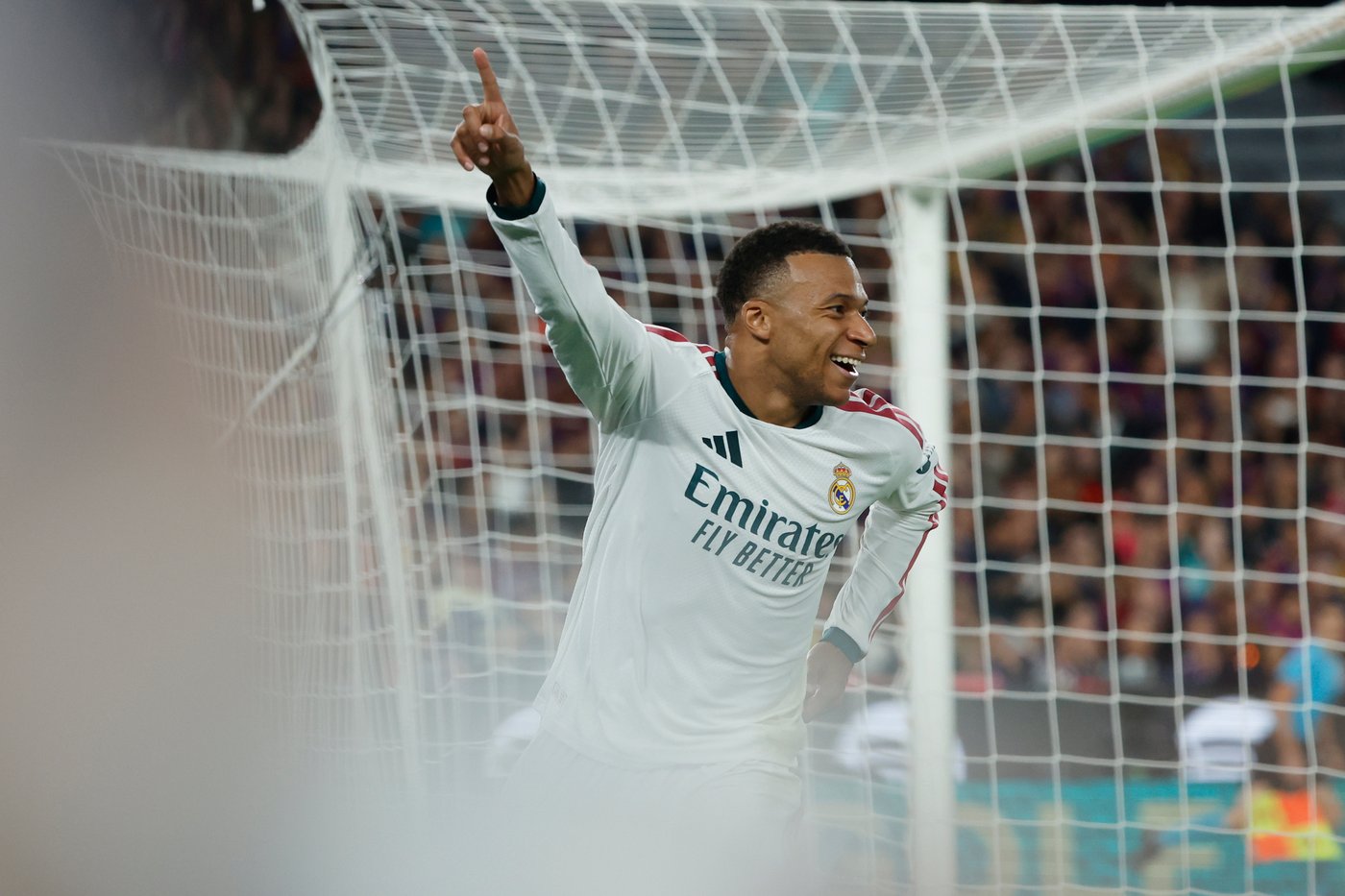 Kylian Mbappé says 'team victory' against Barcelona sends 'good message' about Real Madrid | iNFOnews.ca