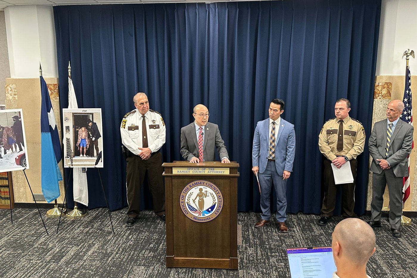 Minnesota authorities investigate arrest by ICE of a Hmong American man as a possible kidnapping | iNFOnews.ca Minnesota authorities investigate arrest by ICE of a Hmong American man as a possible kidnapping | iNFOnews.ca
