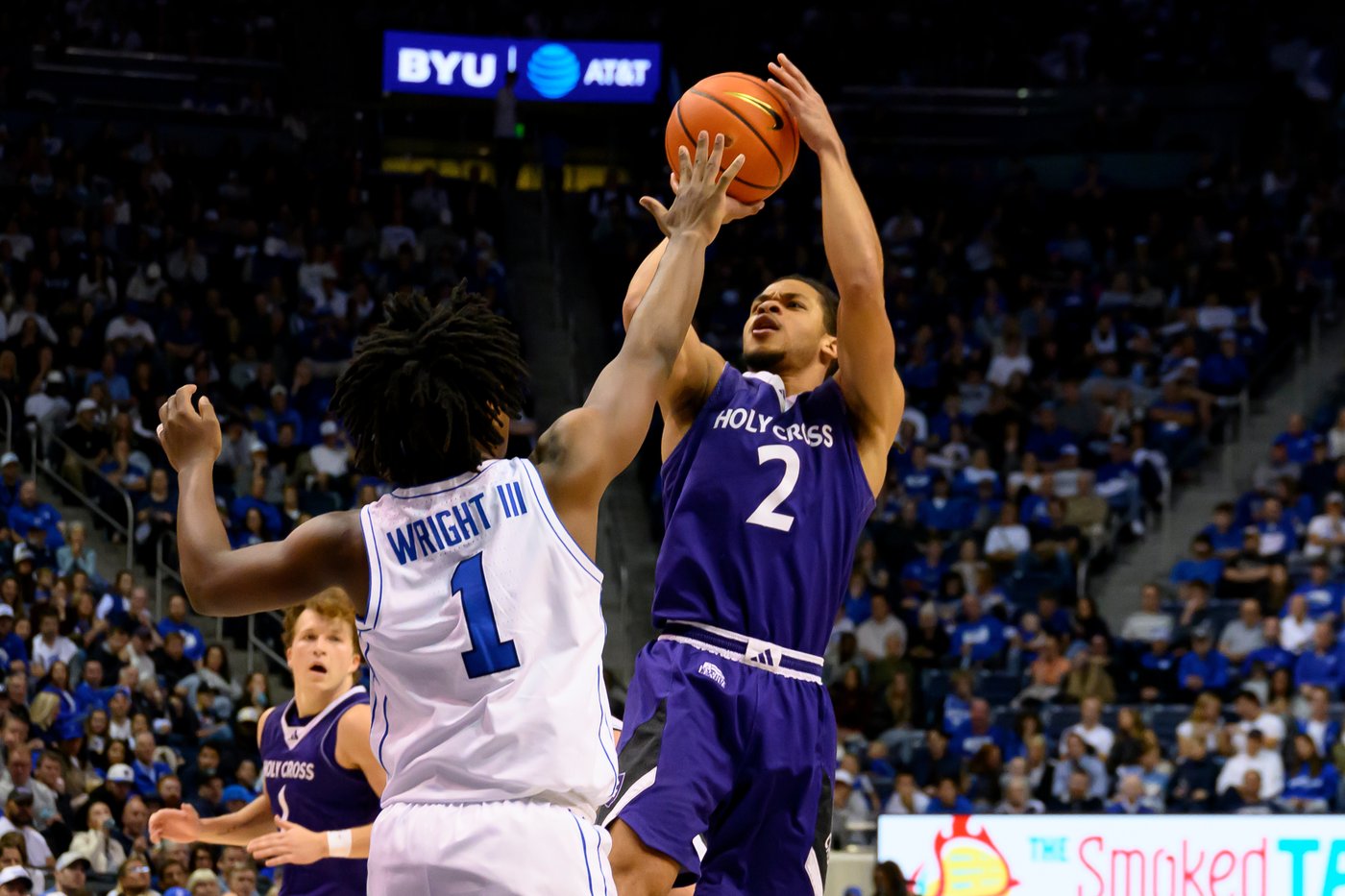 Richie Saunders scores 20 to lead No. 8 BYU to 98-53 victory over Holy Cross | iNFOnews.ca