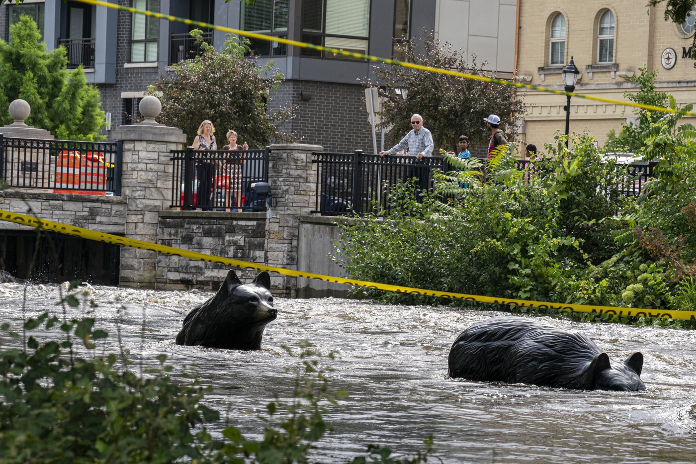 'What is happening?' Milwaukee area recovers from record rain and flooding | iNFOnews.ca