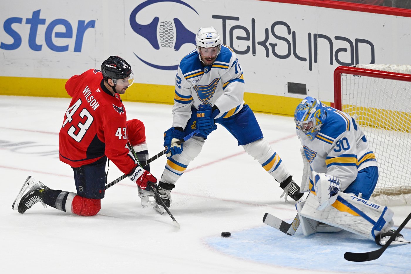 Ovechkin scores No. 900 as Capitals defeat Blues 6-1 | iNFOnews.ca Ovechkin scores No. 900 as Capitals defeat Blues 6-1 | iNFOnews.ca