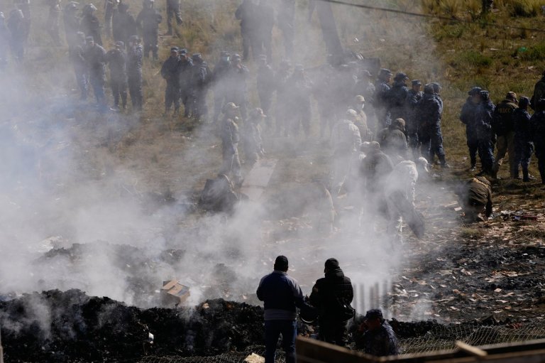 Death toll rises to 22 after cargo plane carrying money crashes near Bolivia’s capital | iNFOnews.ca