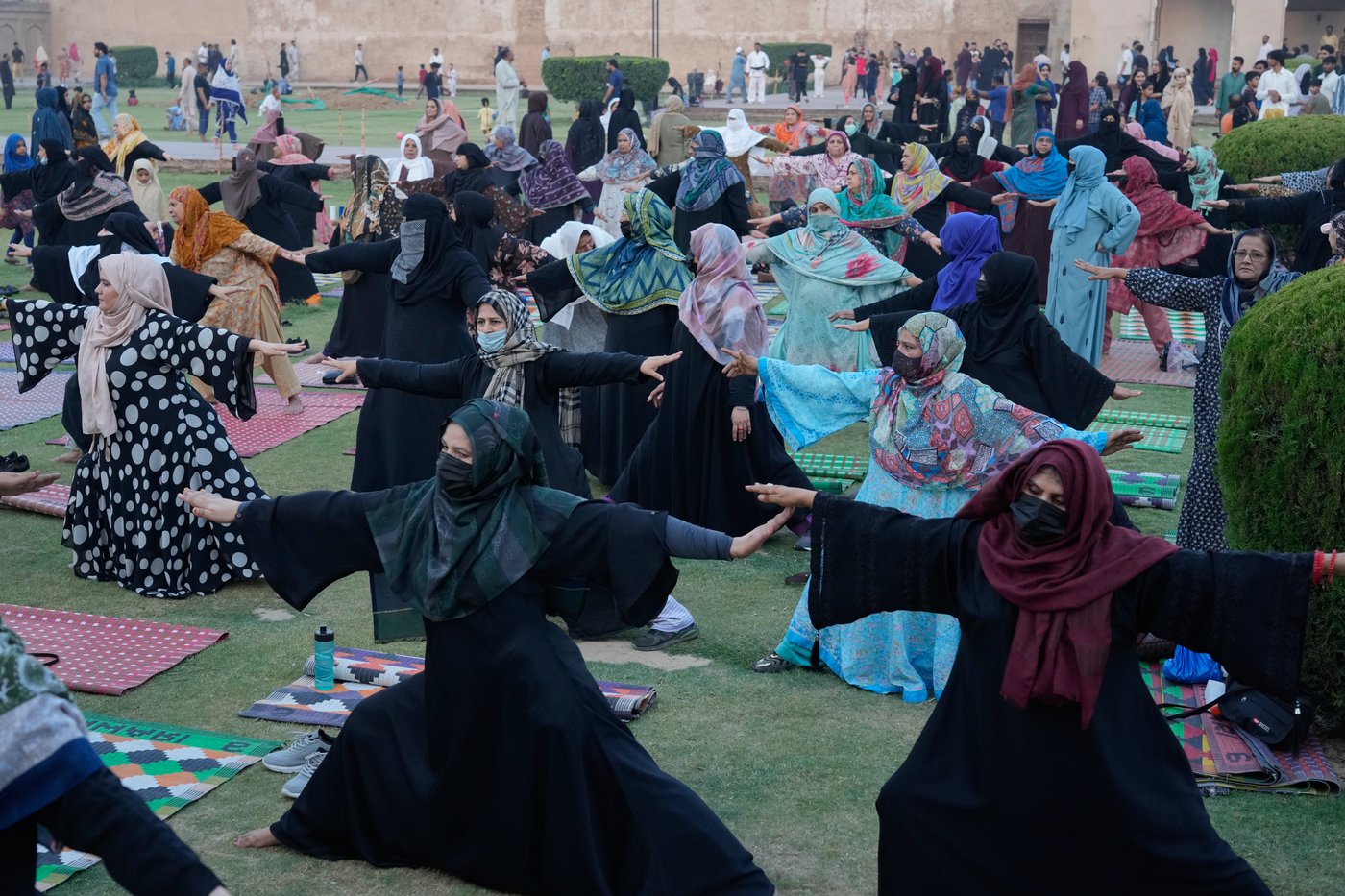 Photo highlights from the International Yoga Day | iNFOnews.ca