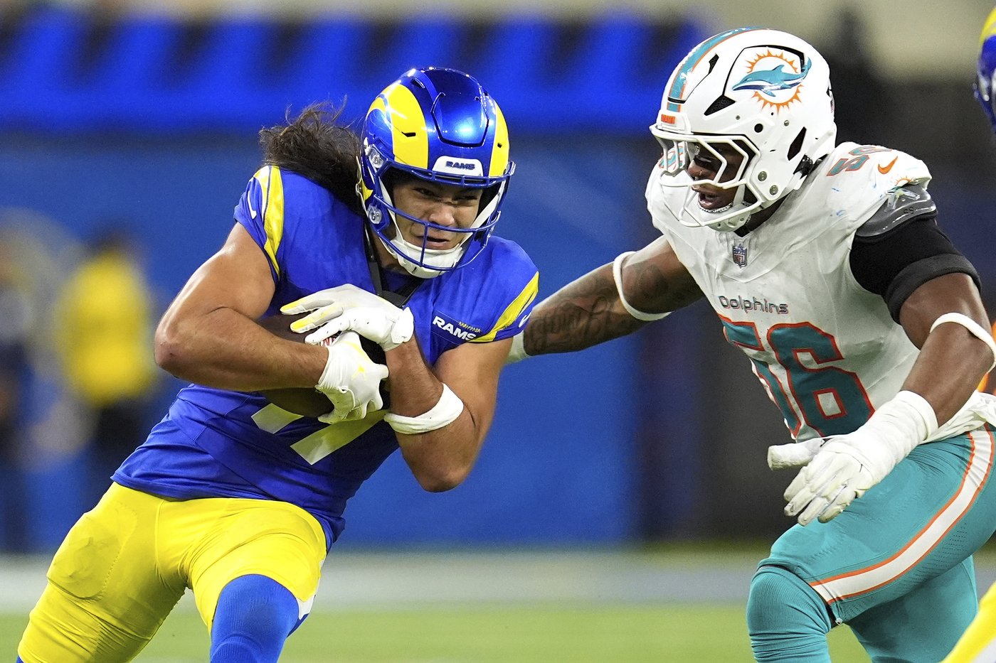 Tyreek Hill makes key TD catch, and the Dolphins hold off the Rams 23-15 to snap their 3-game skid | iNFOnews.ca
