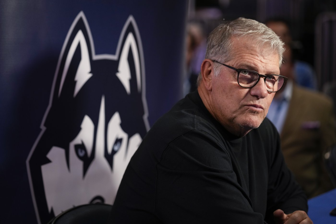 UConn star Paige Bueckers arrives at her final season, eager to chase that elusive national title | iNFOnews.ca