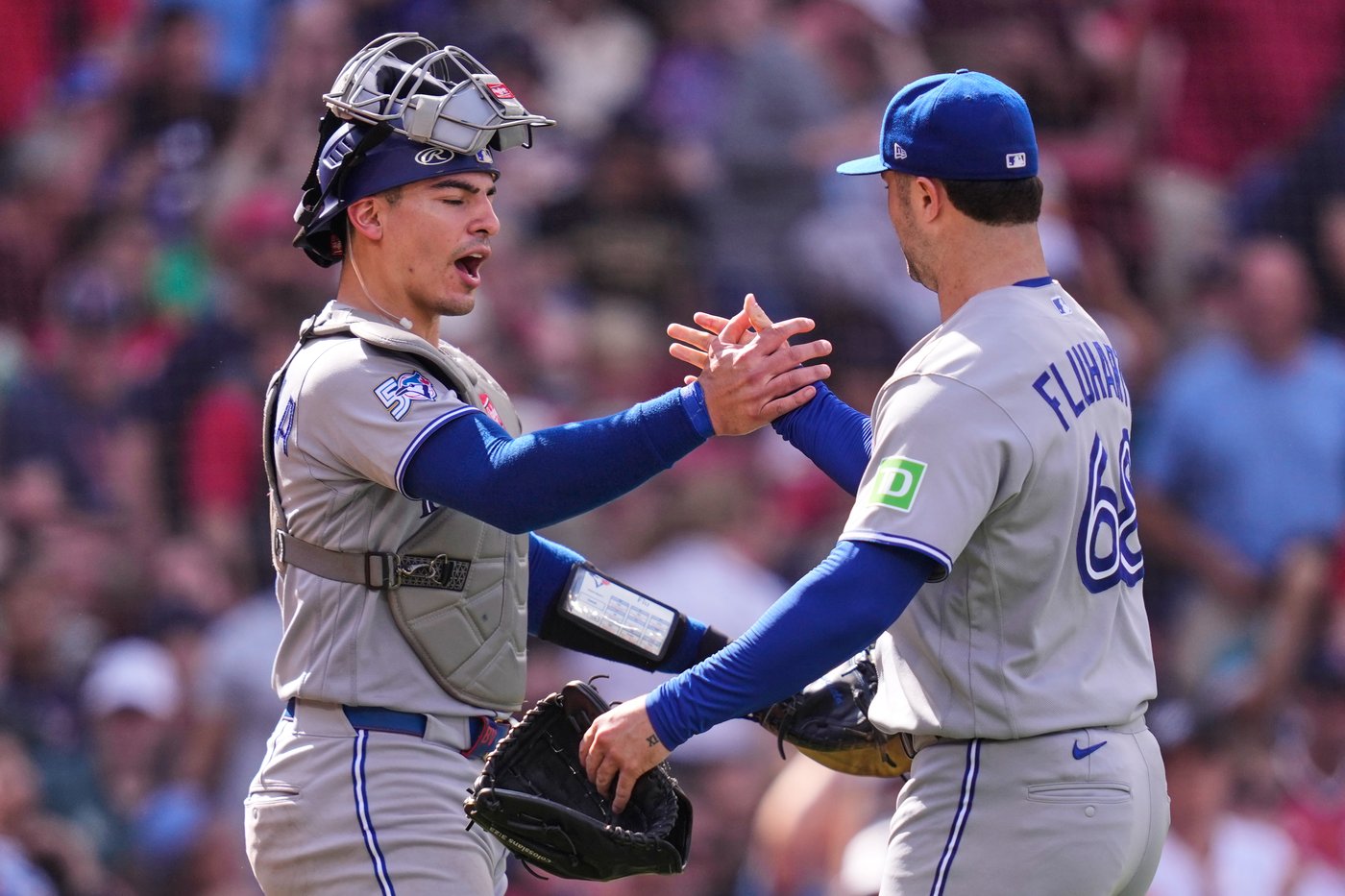 After a misplayed foul pop, Valenzuela hits go-ahead double in Jays' win over Red Sox | iNFOnews.ca After a misplayed foul pop, Valenzuela hits go-ahead double in Jays' win over Red Sox | iNFOnews.ca