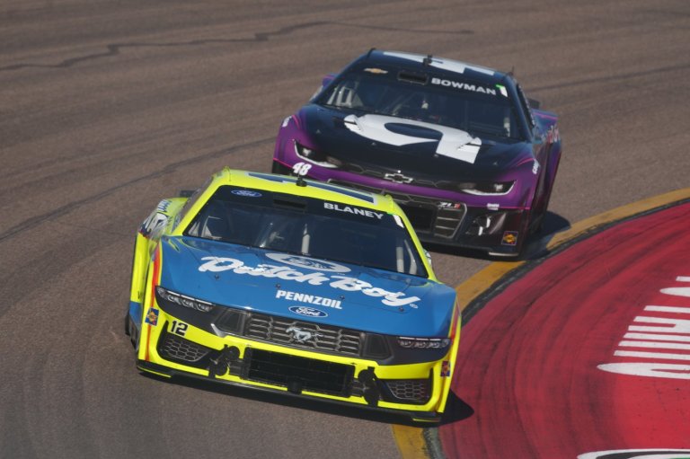 Ryan Blaney wins NASCAR Cup Series finale at Phoenix after missing Championship 4 | iNFOnews.ca Ryan Blaney wins NASCAR Cup Series finale at Phoenix after missing Championship 4 | iNFOnews.ca