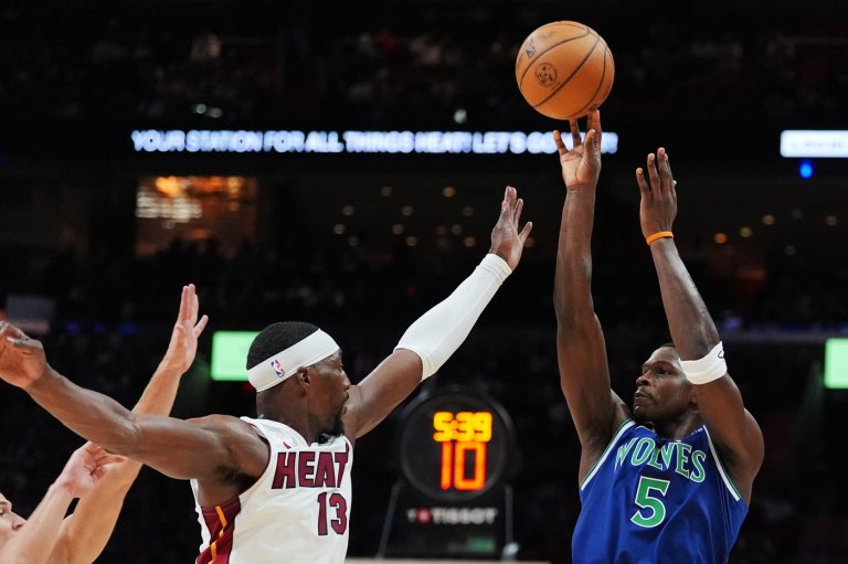 Edwards hits 9 3-pointers, scores 45 as Timberwolves beat Heat 131-106 | iNFOnews.ca