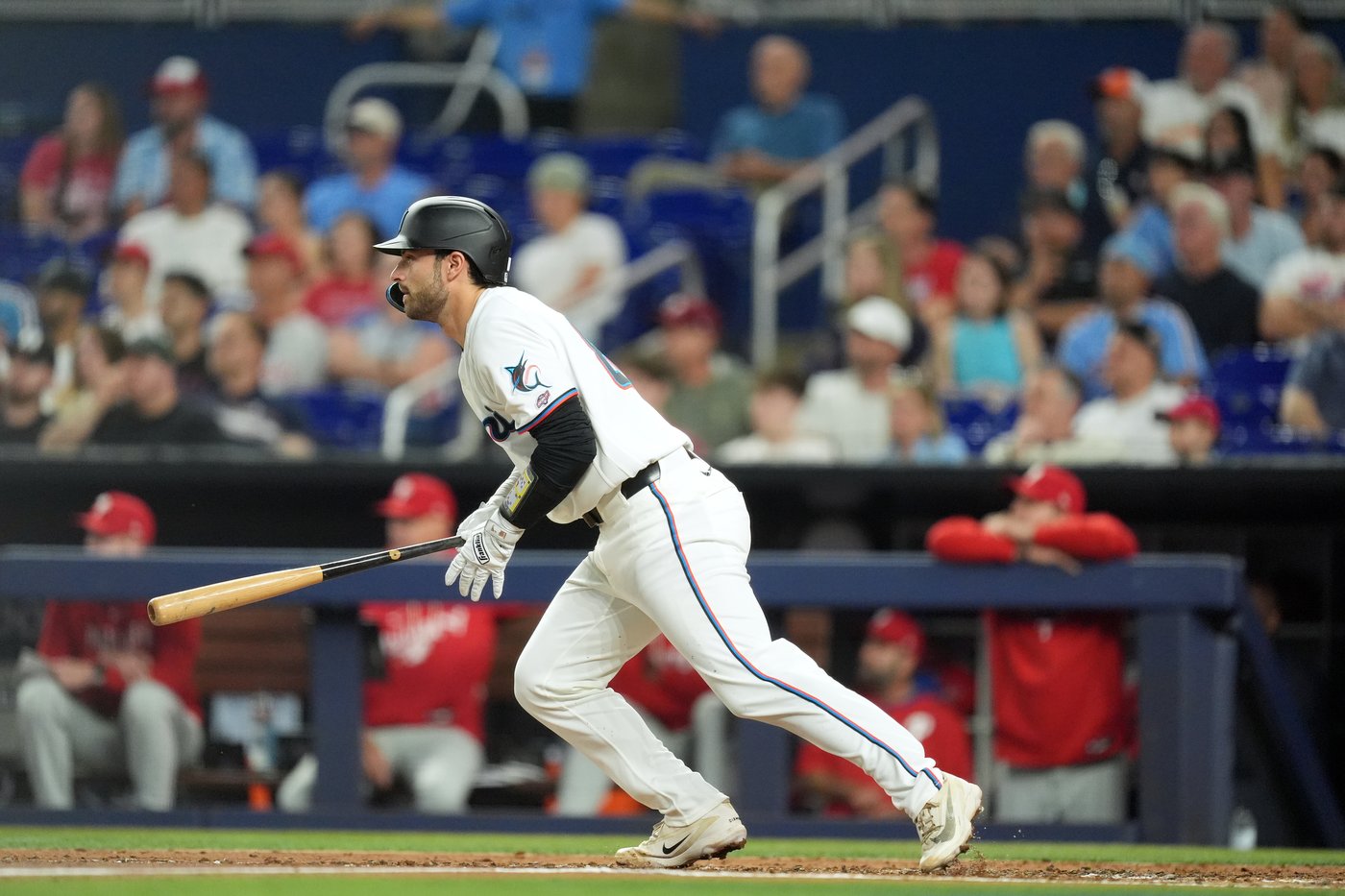 Marlins promote catcher Mack from Triple-A, demote struggling Ramírez to minors | iNFOnews.ca