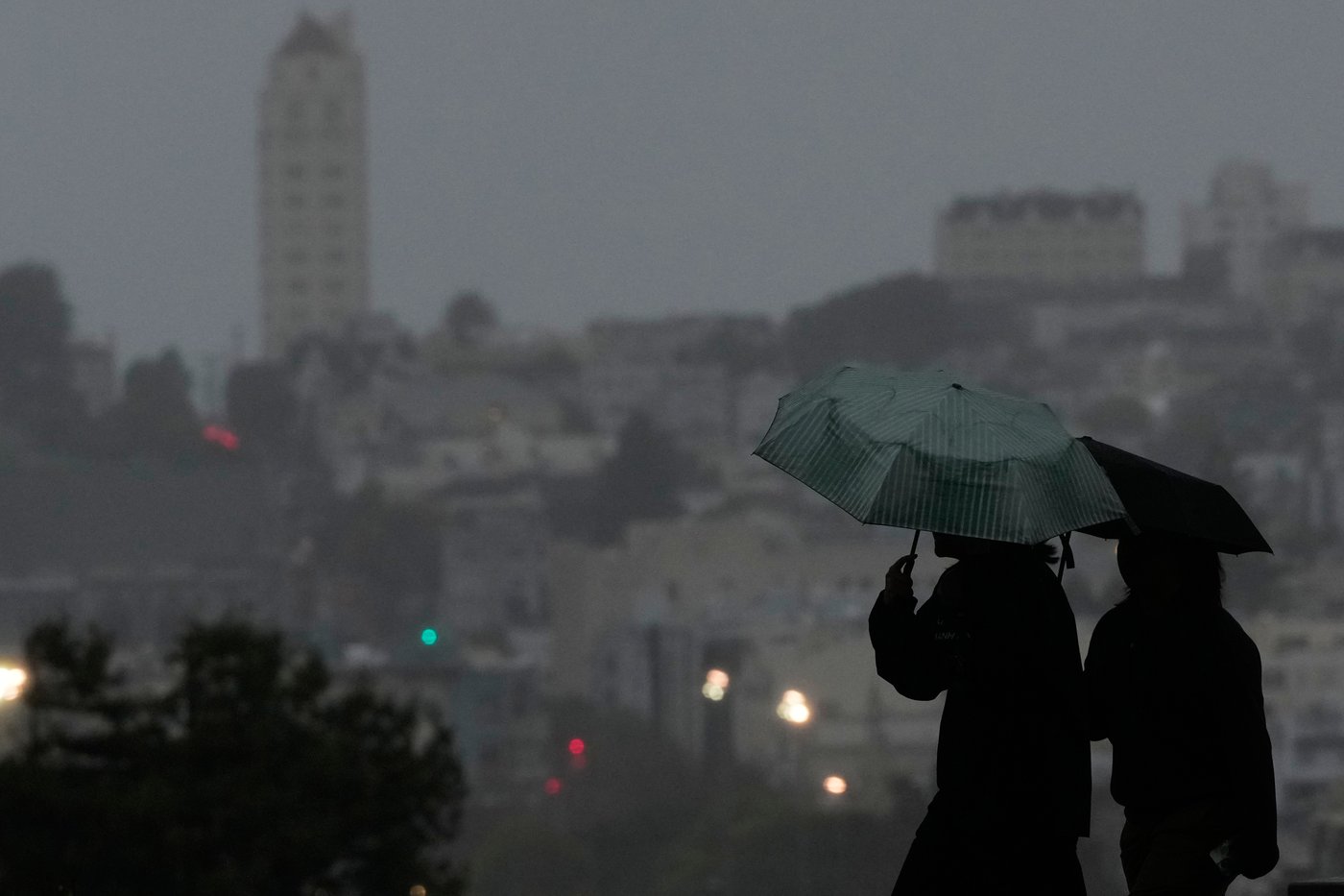 California drivers warned to reconsider Christmas travel plans ahead of storms | iNFOnews.ca