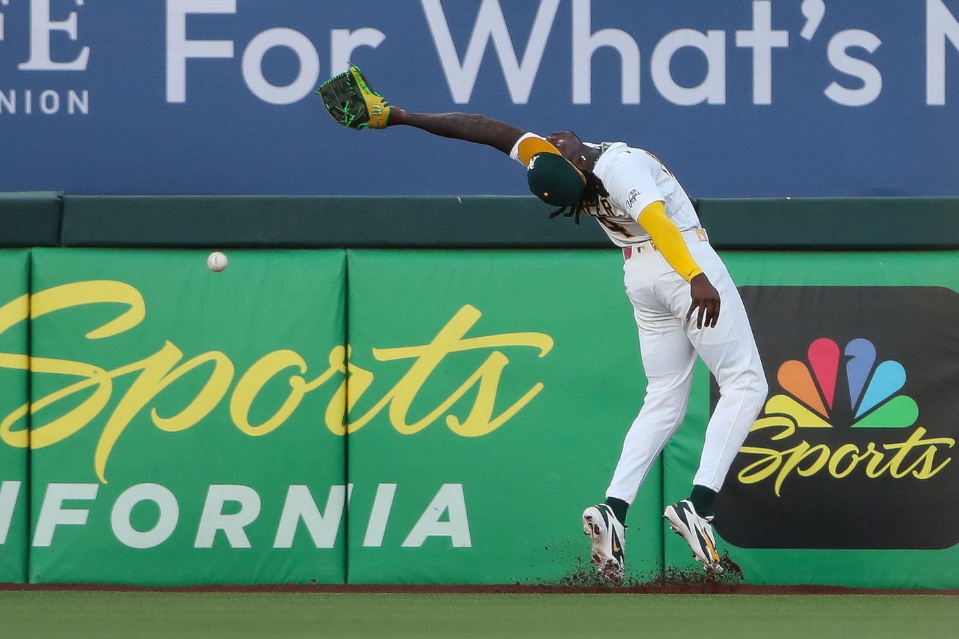 Ryan O'Hearn knocks in career-high 6 runs as Pirates roll to 12-4 victory over Athletics | iNFOnews.ca
