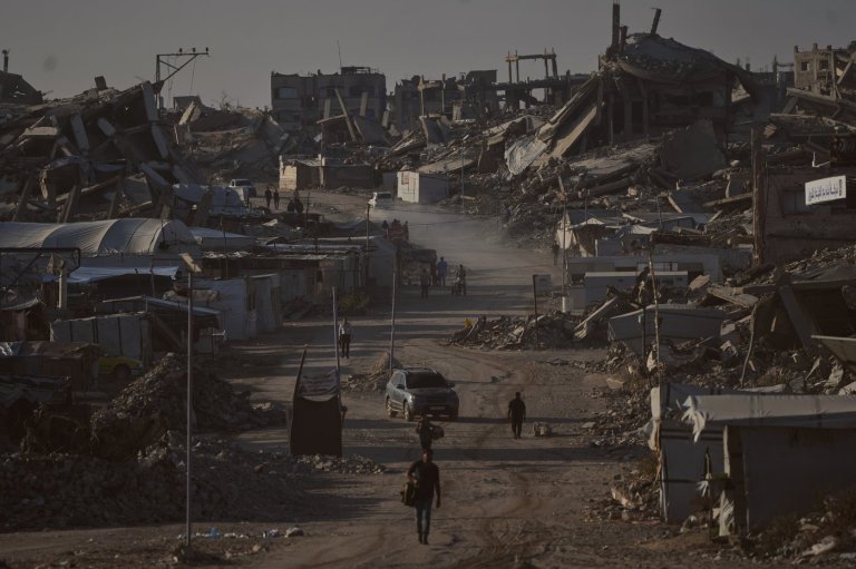 Palestinians face uncertain future as Gaza marks 1,000 days of war | iNFOnews.ca