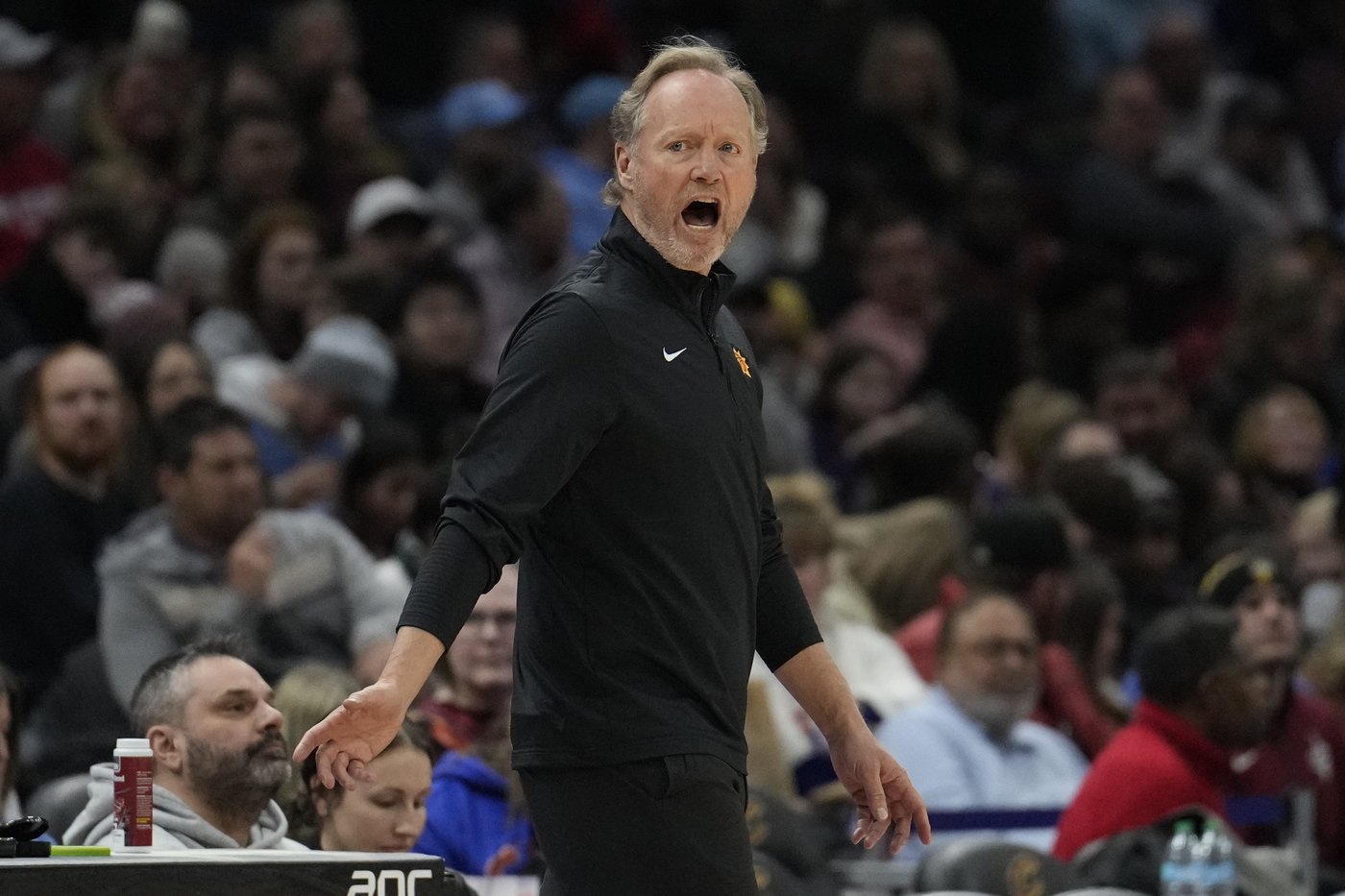 Phoenix Suns acquire three first-round picks from Utah Jazz in exchange for 2031 first-round pick | iNFOnews.ca Phoenix Suns acquire three first-round picks from Utah Jazz in exchange for 2031 first-round pick | iNFOnews.ca