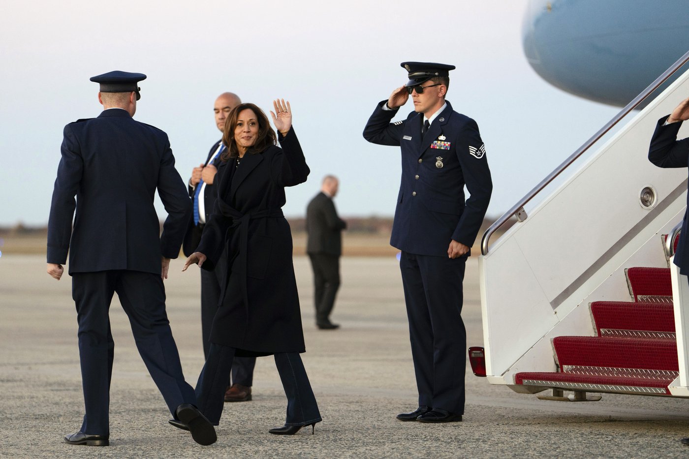 Harris says crude and racist rhetoric at Trump's event fans the fuel of division | iNFOnews.ca Harris says crude and racist rhetoric at Trump's event fans the fuel of division | iNFOnews.ca