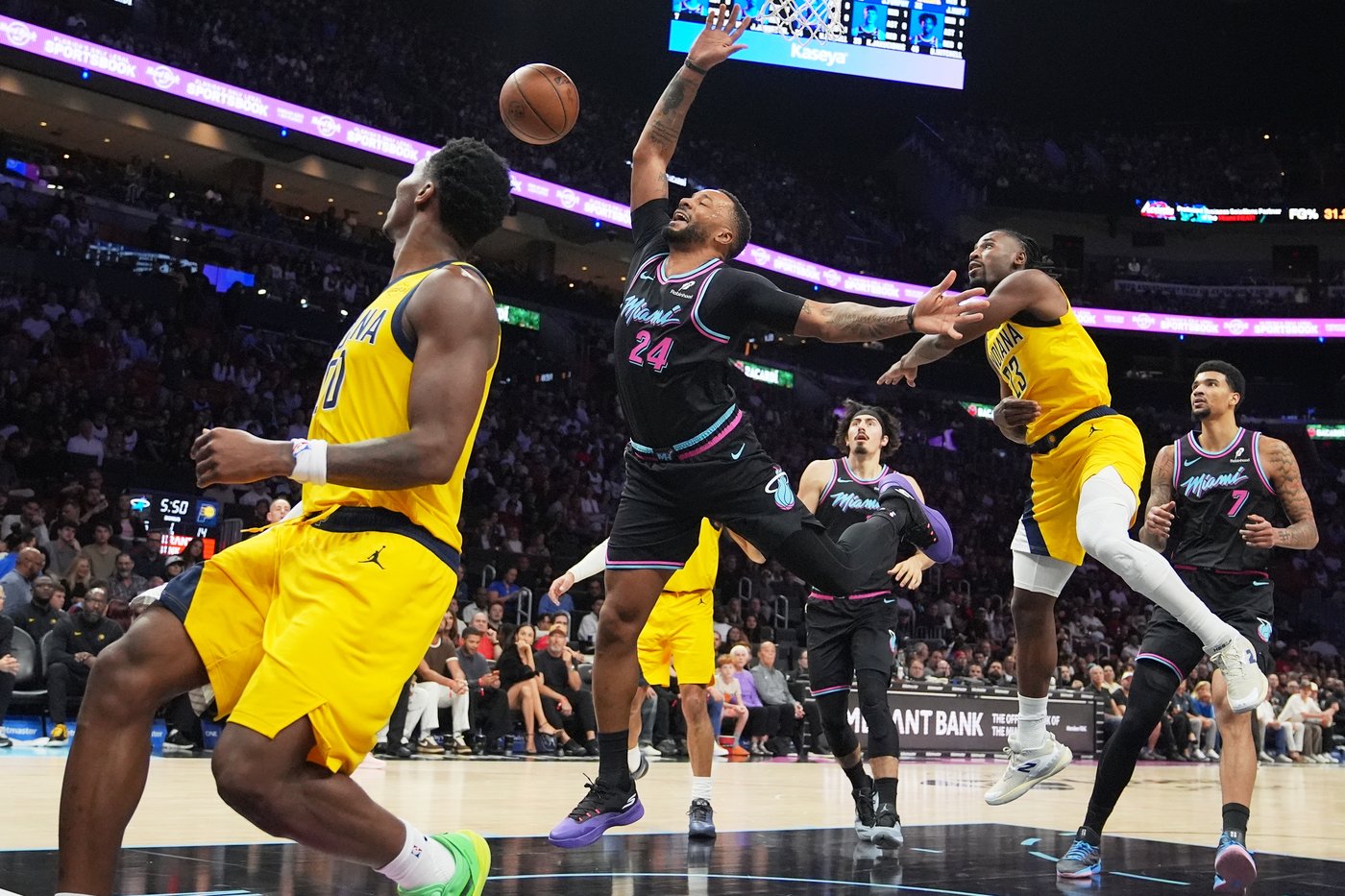 Heat run away in 4th quarter and beat Pacers 142-116 to hand Indiana its 8th straight loss | iNFOnews.ca Heat run away in 4th quarter and beat Pacers 142-116 to hand Indiana its 8th straight loss | iNFOnews.ca