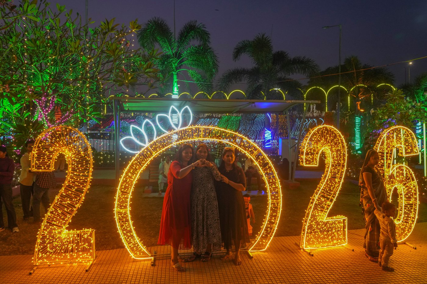 Photos of New Year's celebrations across the globe | iNFOnews.ca