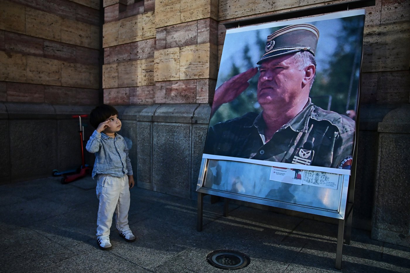 Ratko Mladic, ex-Bosnian Serb warlord who oversaw atrocities, dies as a prisoner at 84 | iNFOnews.ca Ratko Mladic, ex-Bosnian Serb warlord who oversaw atrocities, dies as a prisoner at 84 | iNFOnews.ca