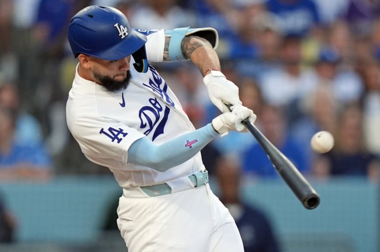 Eric Lauer stifles the Mariners in the Dodgers' 4-2 victory | iNFOnews.ca