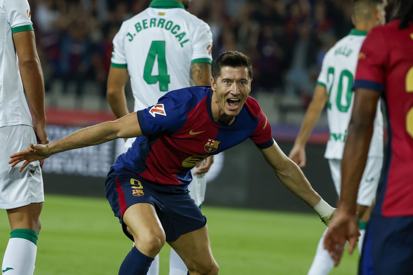 Lewandowski scores his 7th goal to give Barcelona its 7th straight win in Spanish league | iNFOnews.ca Lewandowski scores his 7th goal to give Barcelona its 7th straight win in Spanish league | iNFOnews.ca
