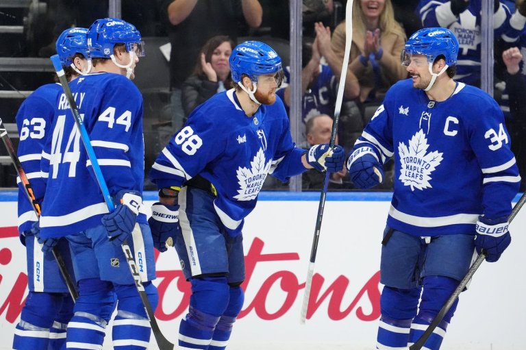 Nylander a question mark, but Leafs' power play improves | iNFOnews.ca