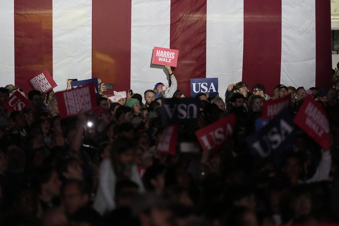 In the news today: Canadians watch as Americans head to the polls | iNFOnews.ca In the news today: Canadians watch as Americans head to the polls | iNFOnews.ca